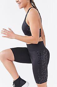 Get Ready for Workout with Sports Wear | Forever 21