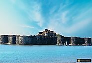 Murud janjira fort marvellous spectacle fort in the sea.| Bhatkanti Holidays