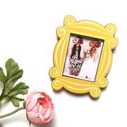 Buy Friends Picture Frame Magnet at best price - carousel – Carousel