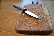 How To Select Best Steak Knife - KitchenSalty