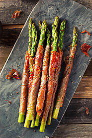 Know How to Make Crispy Prosciutto Wrapped Asparagus - Foodhall