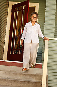 10 Steps to Help Older Adults Prevent Slips, Trips and Falls |