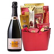 Champagne Gift Basket Delivery in New York - Order Now