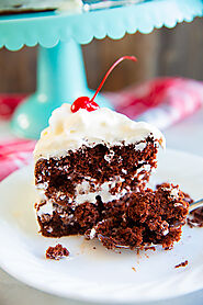 Chocolate Root Beer Soda Cake | The Kitchen Magpie