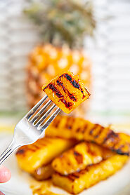 Grilled Pineapple with Sweet Maple Syrup Glaze | The Kitchen Magpie