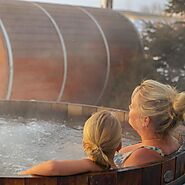 Why You Should Choose a Redwood Hot Tub Over Other Materials: Long-Term Benefits