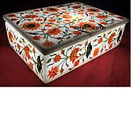 Marble Inlay Jewelry Box Having Taj Mahal Inlay Art