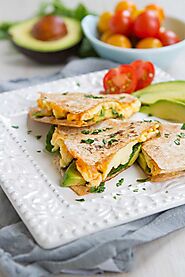 Spinach Avocado Breakfast Quesadilla - Healthy Breakfast Recipe