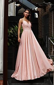 How to match your own expectations while shopping for bridesmaid dresses online? - Elbisny : powered by Doodlekit