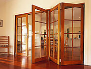 Make Your Room Look Warmer and Richer With Cedar Windows