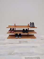 Buy our modern oak shoe rack (eiche schuhregal) through tidyboy.de