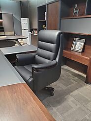 Select Ergonomically Designed Modern Office Furniture in Vijayawada for Optimized Organizational Output