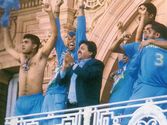 Dada's Victory Wave at Lords.
