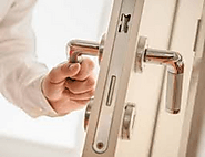 Locked yourself out again? Call an expert locksmith in Sacramento