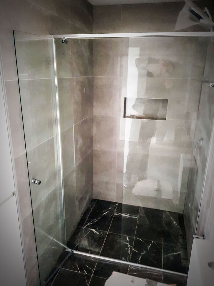 Get Semi Frameless Shower Screens Sydney and Northern Beaches with