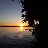 Watch the Sunrise on the Lake of Palmas