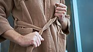 7 Things To Consider When Purchasing A Men's Robe