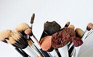 5 STEPS TO WELL WASH MAKEUP BRUSHES – CRUSH