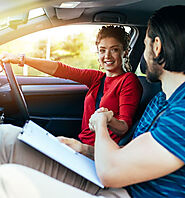 What Are The Benefits You Can Enjoy From A Driving School?