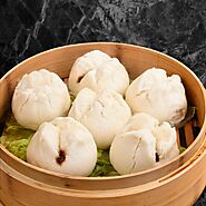 2. Enjoy Various Delicious Chinese Dim Sum Dishes!