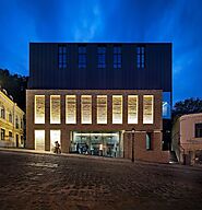 "Teatro na Podoli", de un palacio a espacio público inclusivo – ARQA