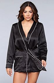 Where would you get a beautiful plus size kimono robe? Here's the solution