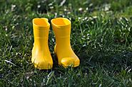 The Best Comfortable Rubber Boots for Dairy Farmer Work in 2020