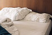 HOW OFTEN SHOULD YOU WASH YOUR BEDSHEETS?