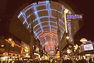Visitez Fremont Street : Vivez l’Expérience Downtown Las Vegas