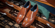 Wingtip brogue shoes for men.