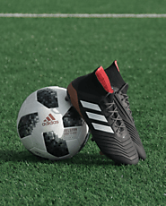 Adidas Predator - favoritt fotballsko!