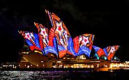 Vivid Sydney Cruises: Cruise Into The Lights