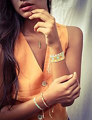Buy Handcrafted Bracelets, Earrings & Necklaces - Vösh Design