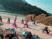Website at https://www.peaceyogaretreat.com/yoga-retreat-rishikesh