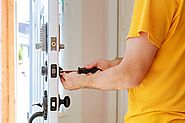 What services does a locksmith service provides to its customers?