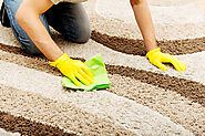 What are the tips for choosing a cleaning company for carpets in commercial space?