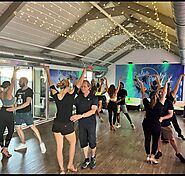 Lernen Sie die heissesten Tanzschritte beim Salsa Kurs in Wohlen | Salsa People