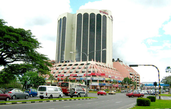 Top Shopping Malls in Kuching, a delight for shopping enthusiasts | A