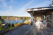 Swedish house with a generous view of the sea