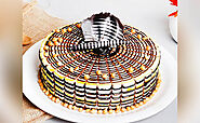 Order Snowlicious Bday Cake Online, Price Rs.699 | FlowerAura