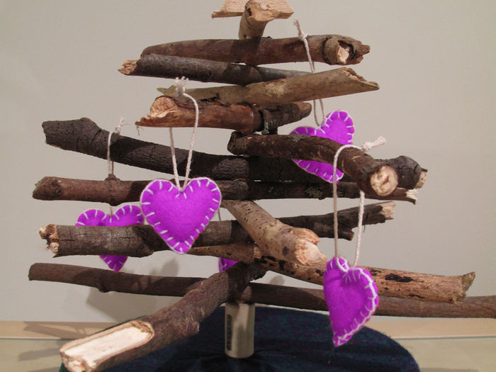 5 Ways to get Rid of Your Christmas Tree A Listly List