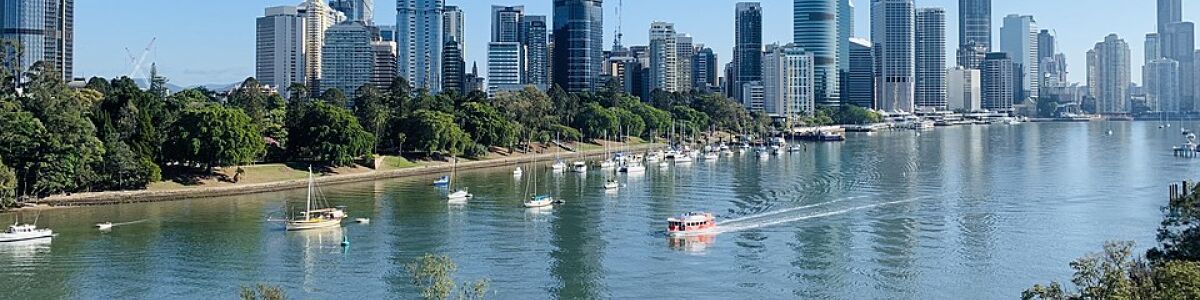 Headline for Brisbane’s Top 5 Favourite Locations for Water Activities – Loads of Splashing Fun