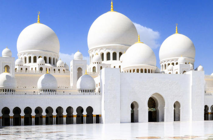 Old and New Architecture in Abu Dhabi - Explore Abu Dhabi's ...