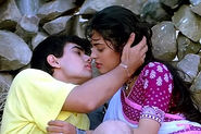 Aamir Khan - Juhi Chawla