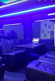 CBC Luxe offers luxury Corporate or Party Bus Services