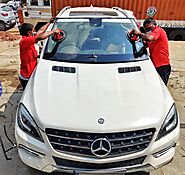 What should you know about Mercedes windshield replacement?