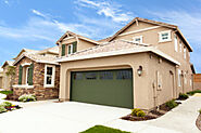 Choosing a Garage Door Specialist for Repairs