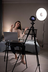 The Power Of Social Media Influencers - Confluencr