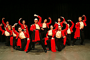 Enthüllung der Eleganz der Bachata Tanzschule durch Salsa People in Zürich