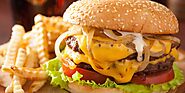 TELL US THE BEST BURGER AND GET A $100 GIFT CARD